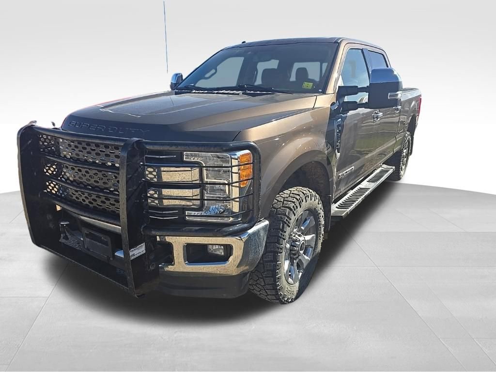 Used 2017 Ford F250 Lariat w/ Chrome Package image 1