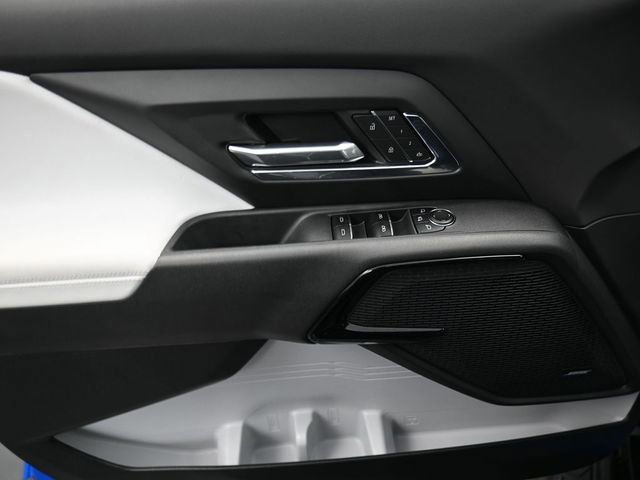 Used 2025 Chevrolet Silverado EV RST image 13