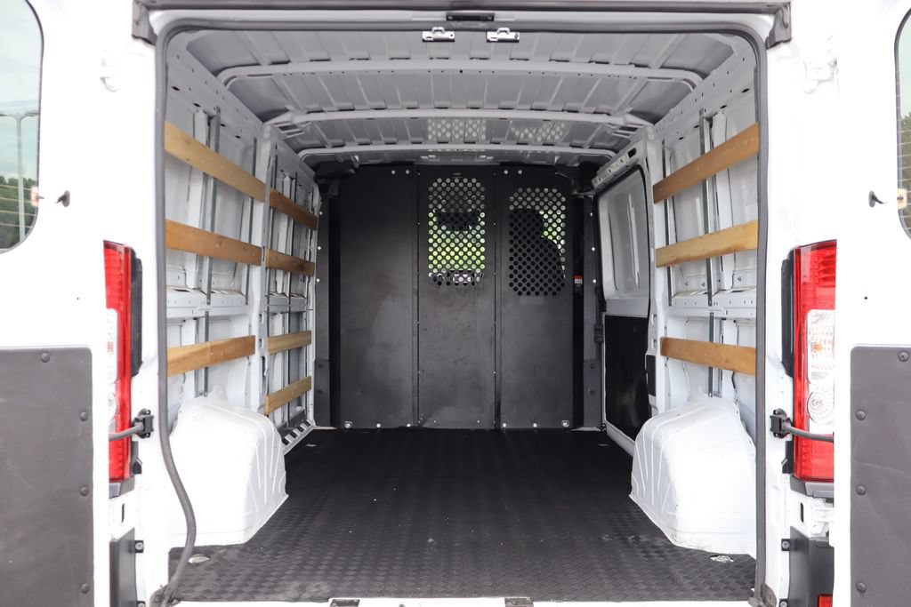 Used 2025 RAM ProMaster 2500 w/ U-Haul Equipment Group FWD image 11