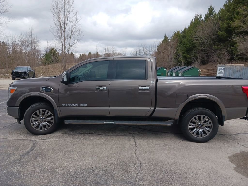 Used 2017 Nissan Titan Platinum Reserve image 8