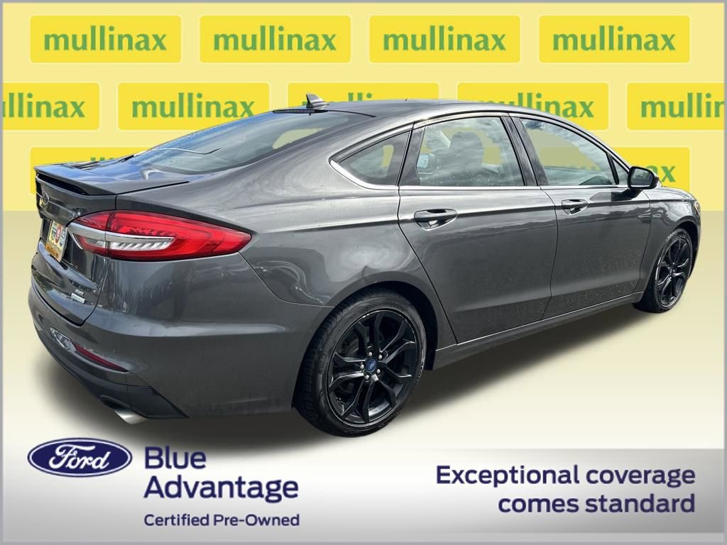 Used 2019 Ford Fusion SE w/ Equipment Group 151A image 3