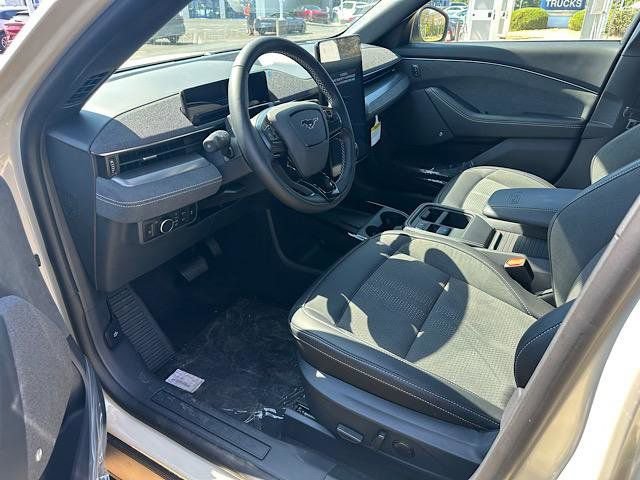 New 2025 Ford Mustang Mach-E GT image 9