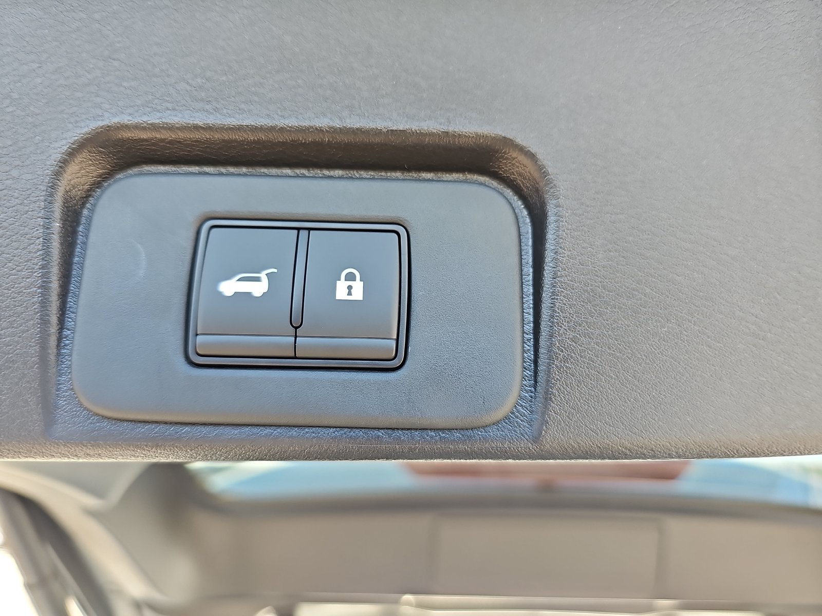 New 2027 Nissan Rogue Dark Armor FWD image 34