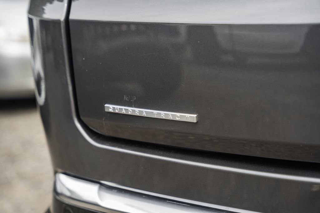 Used 2022 Jeep Wagoneer Series III image 8