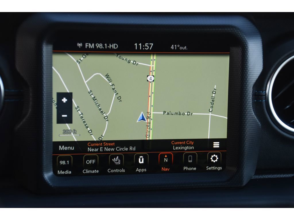 Used 2022 Jeep Wrangler Unlimited Rubicon 4xe w/ Steel Bumper Group image 22