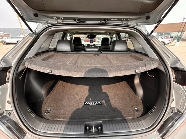 Used 2023 Hyundai Kona Limited image 38