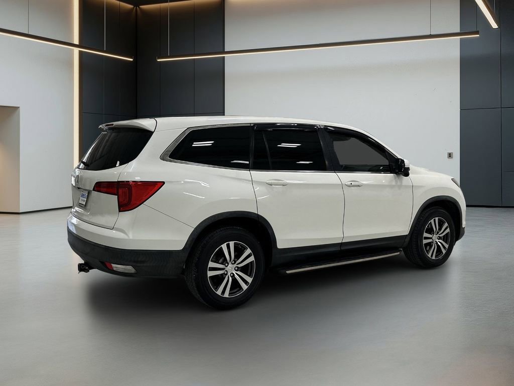 Used 2018 Honda Pilot EX image 5