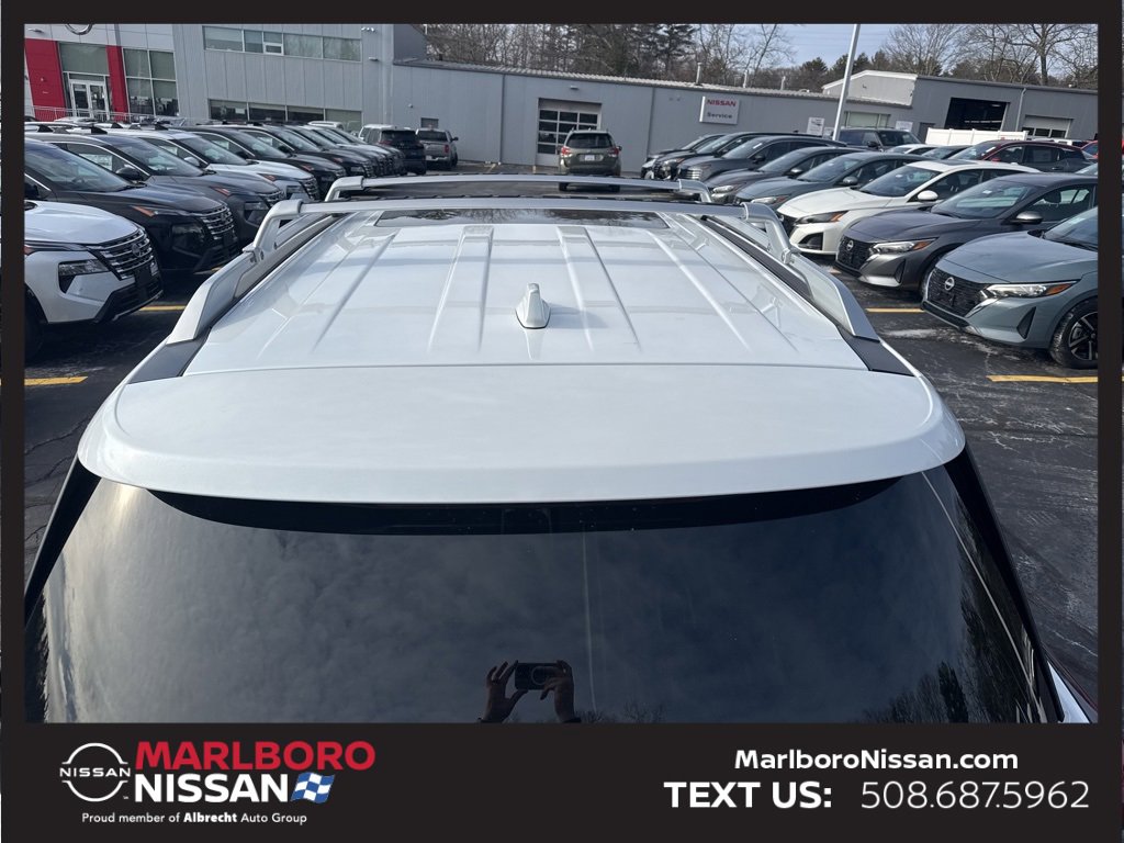 New 2025 Nissan Pathfinder SL w/ SL Premium Package image 14