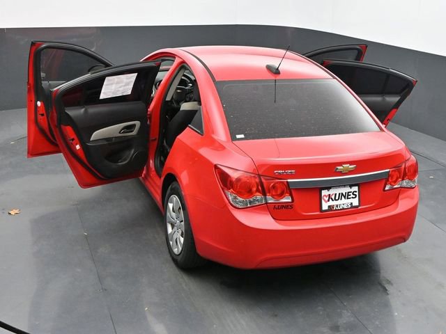 Used 2016 Chevrolet Cruze LS FWD image 43