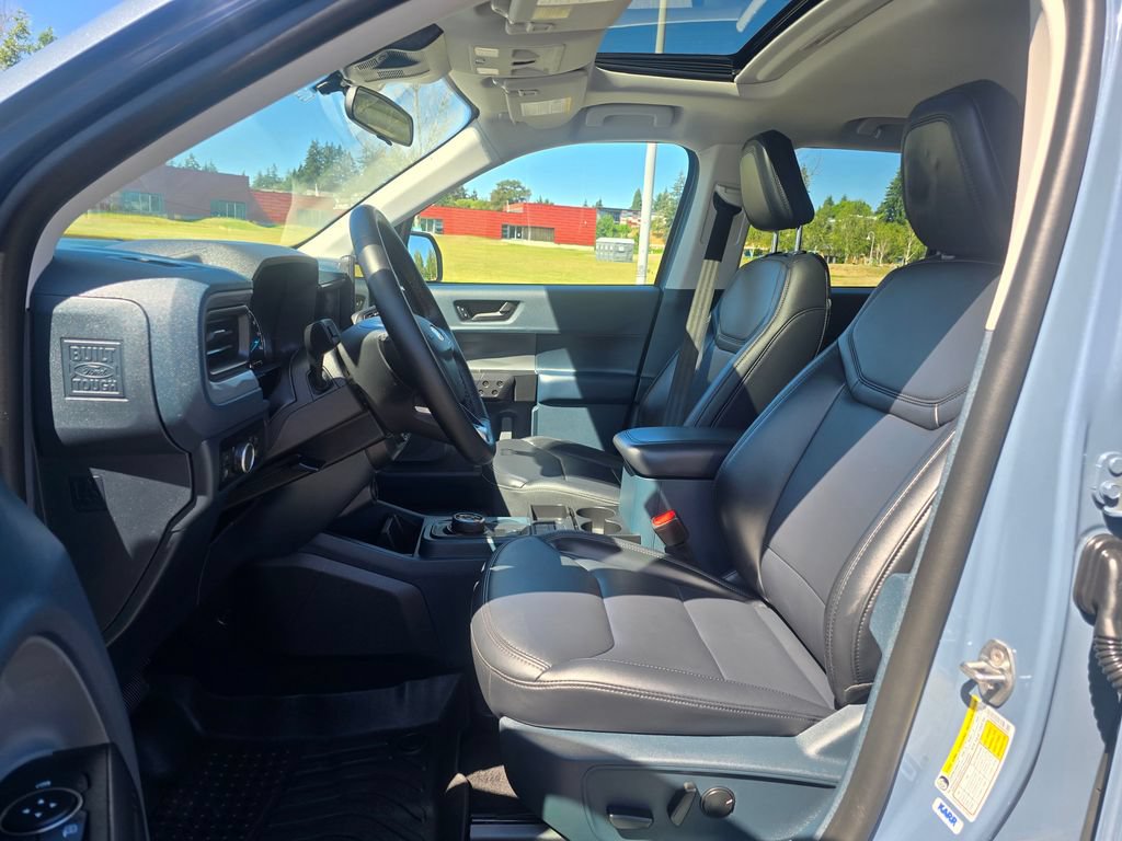 Used 2024 Ford Maverick Lariat w/ Black Appearance Package FWD image 12