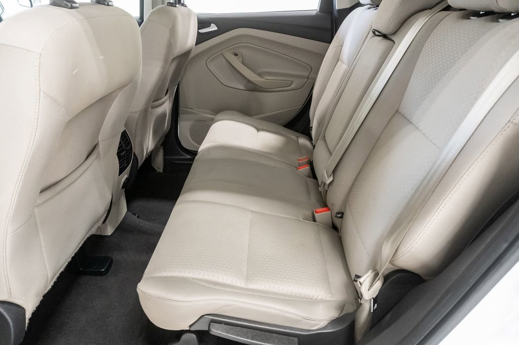 Used 2017 Ford Escape SE FWD image 21