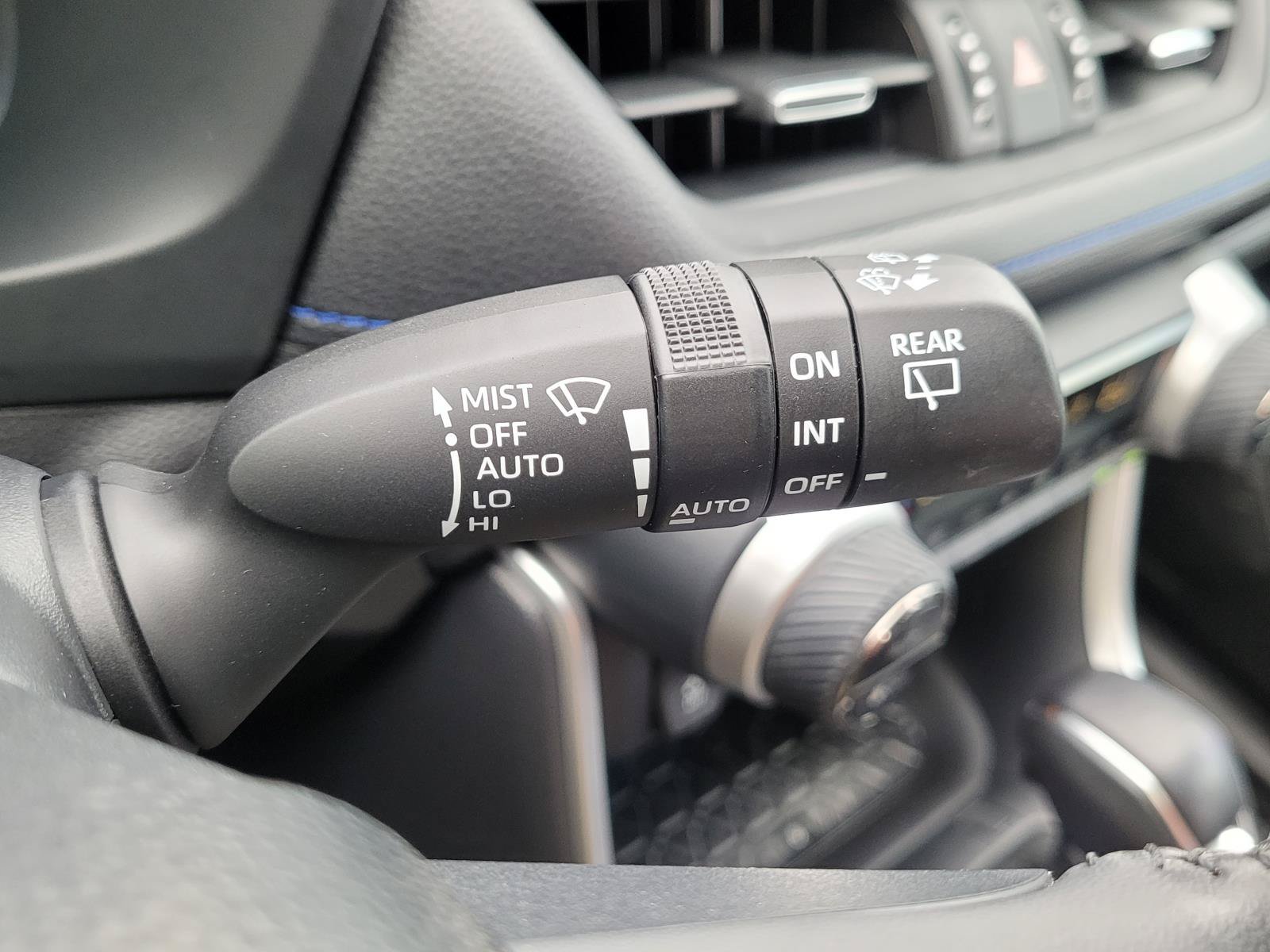 Used 2021 Toyota RAV4 XSE AWD/4WD image 34