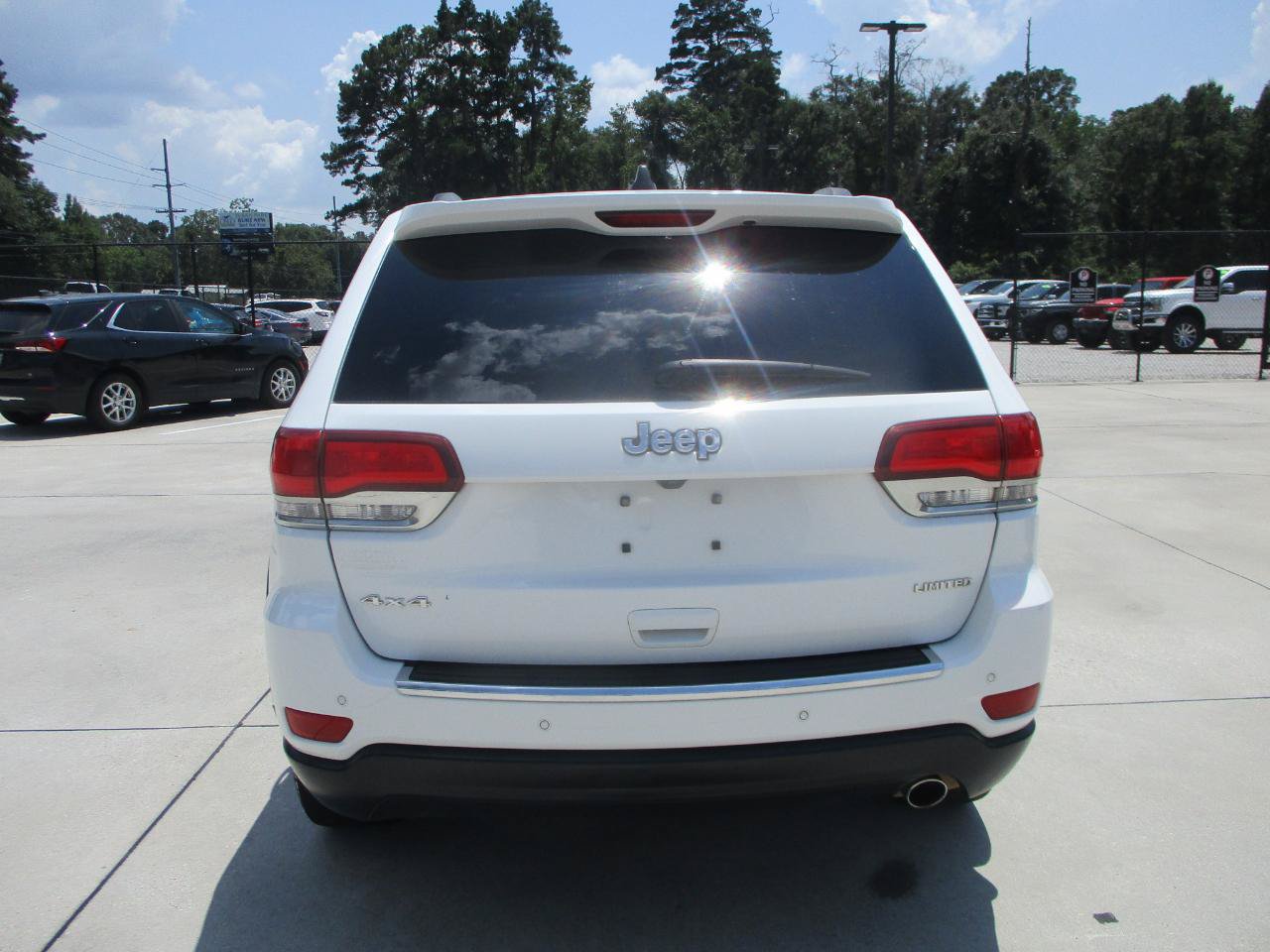 Used 2020 Jeep Grand Cherokee Limited AWD/4WD image 6