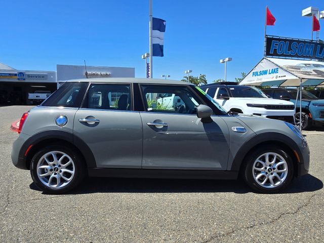 Used 2019 MINI Cooper S w/ Signature Upholstery Package FWD image 7