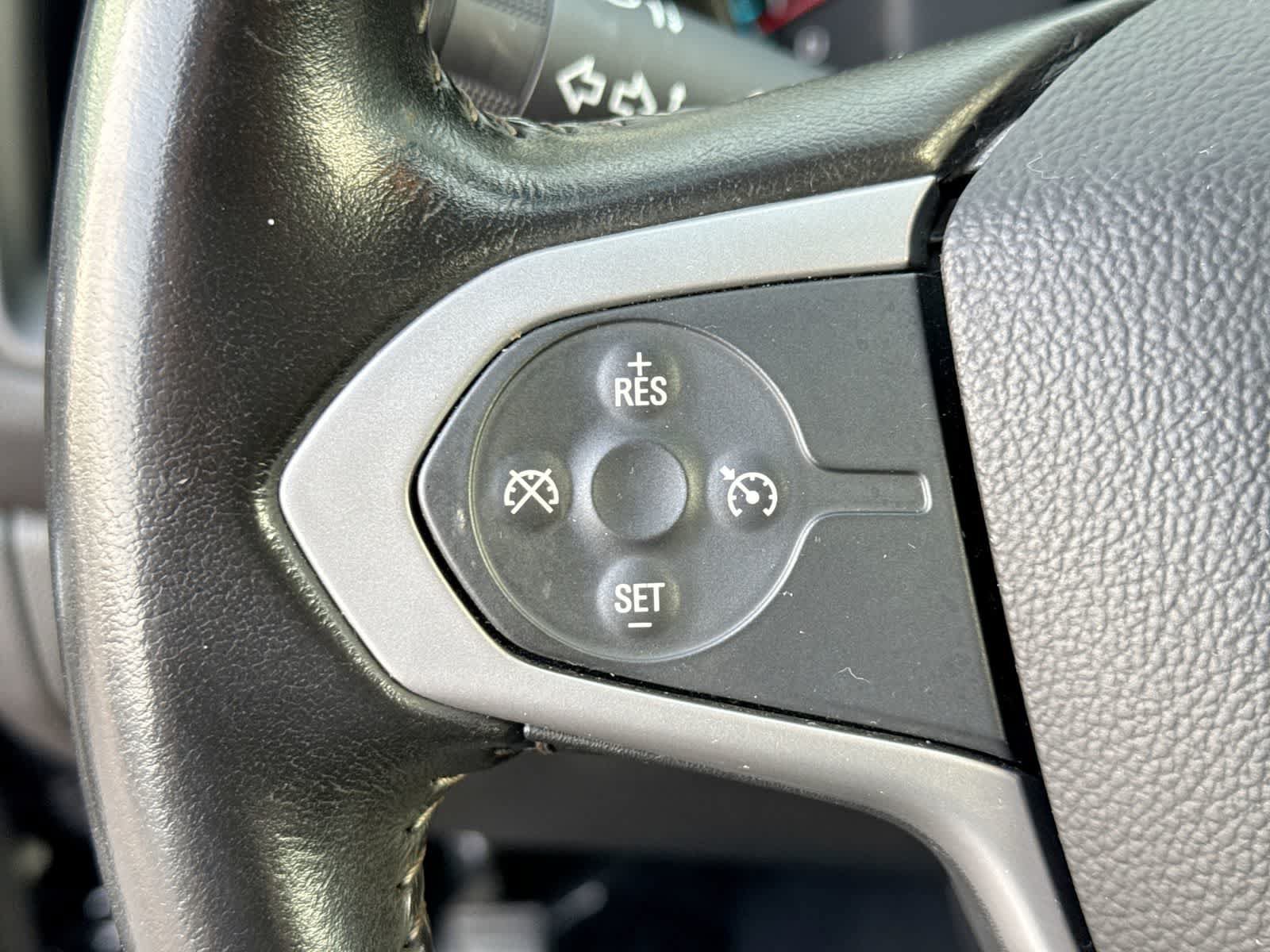 Used 2020 Chevrolet Colorado LT RWD image 30