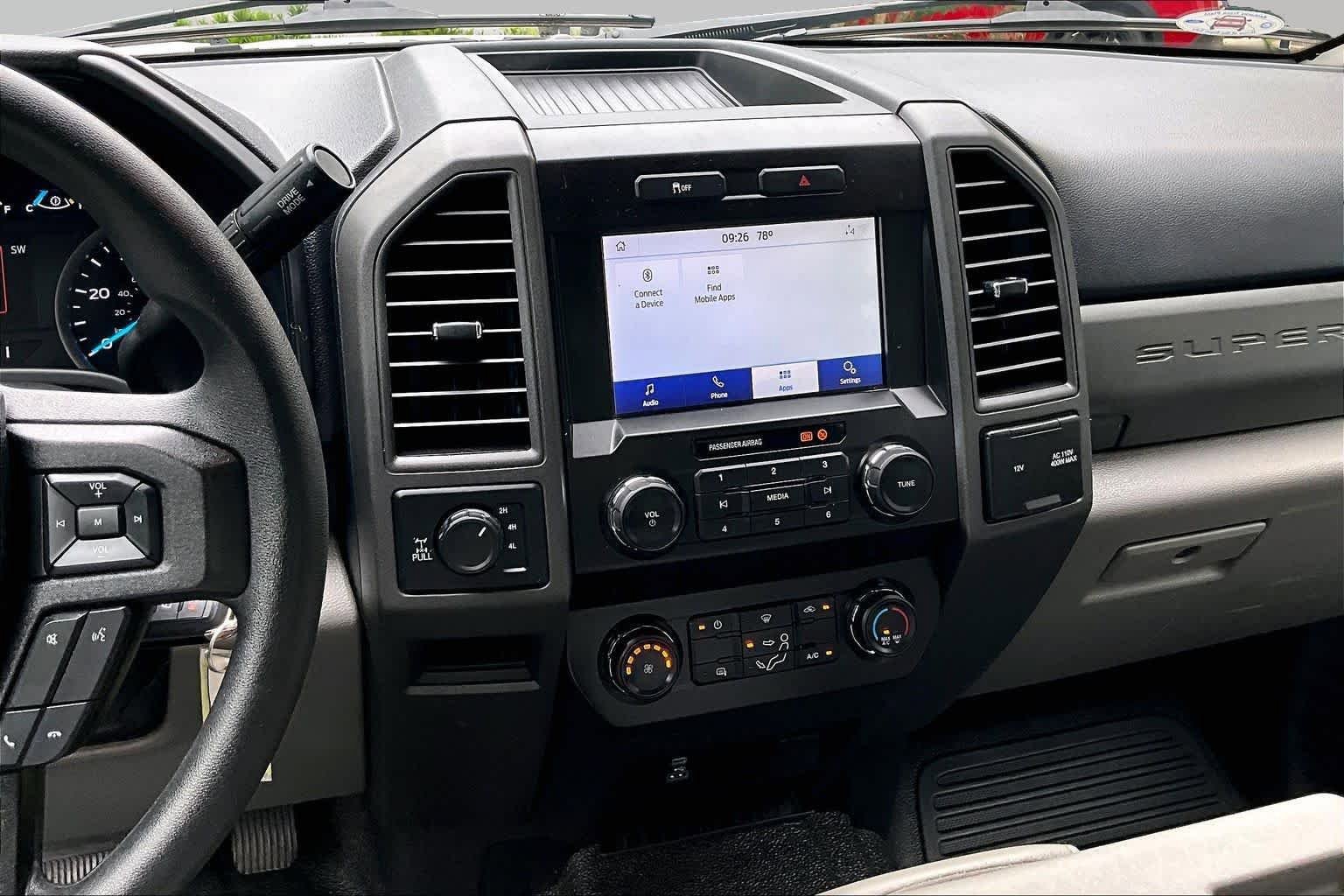 Used 2021 Ford F250 XL w/ STX Appearance Package AWD/4WD image 7