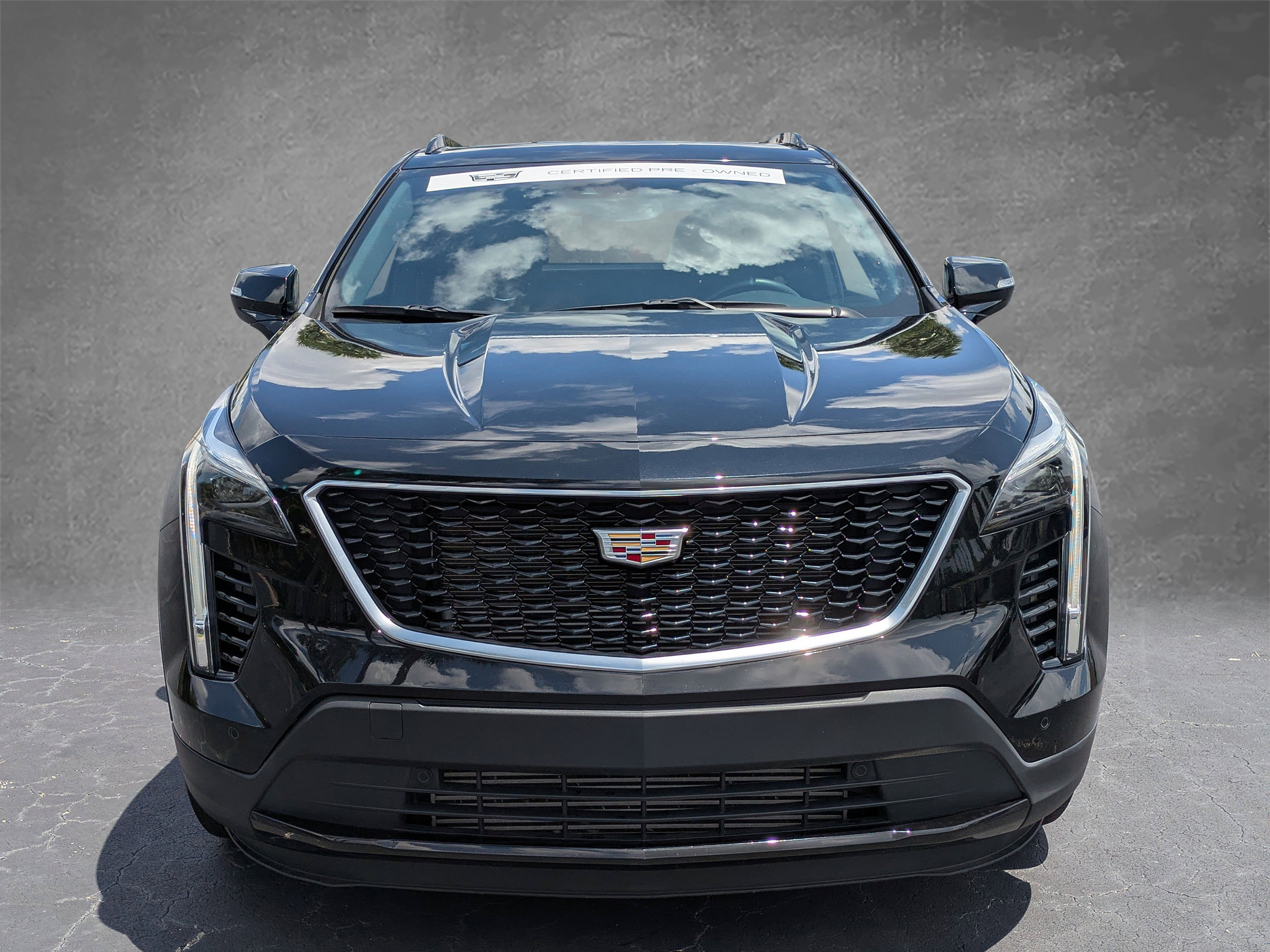 Certified 2023 Cadillac XT4 Sport w/ Cold Weather Package AWD/4WD image 8