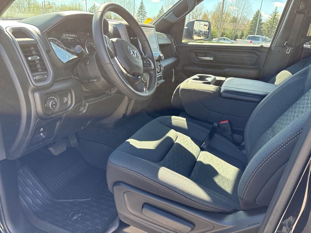 New 2026 RAM 1500 Classic Warlock image 7