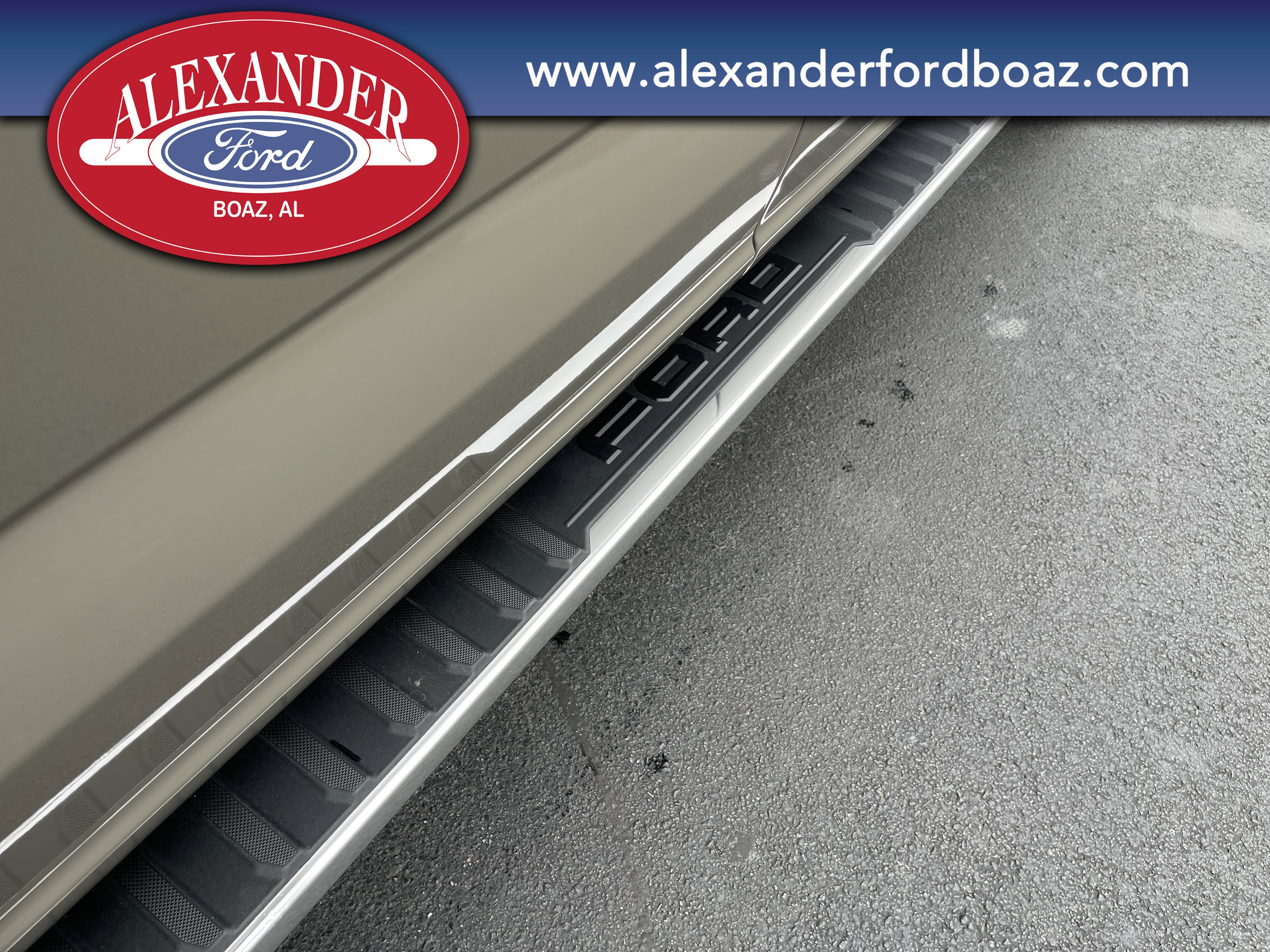 New 2026 Ford F150 XLT w/ Equipment Group 302A MID image 9