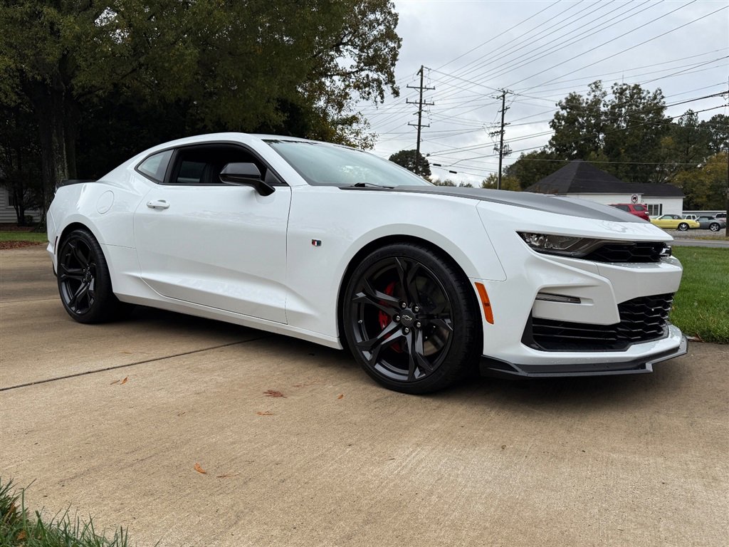 Used 2022 Chevrolet Camaro SS image 24