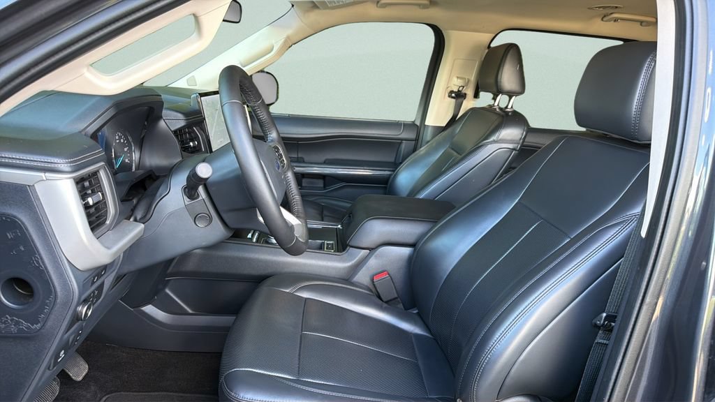 Used 2022 Ford Expedition XLT RWD image 22
