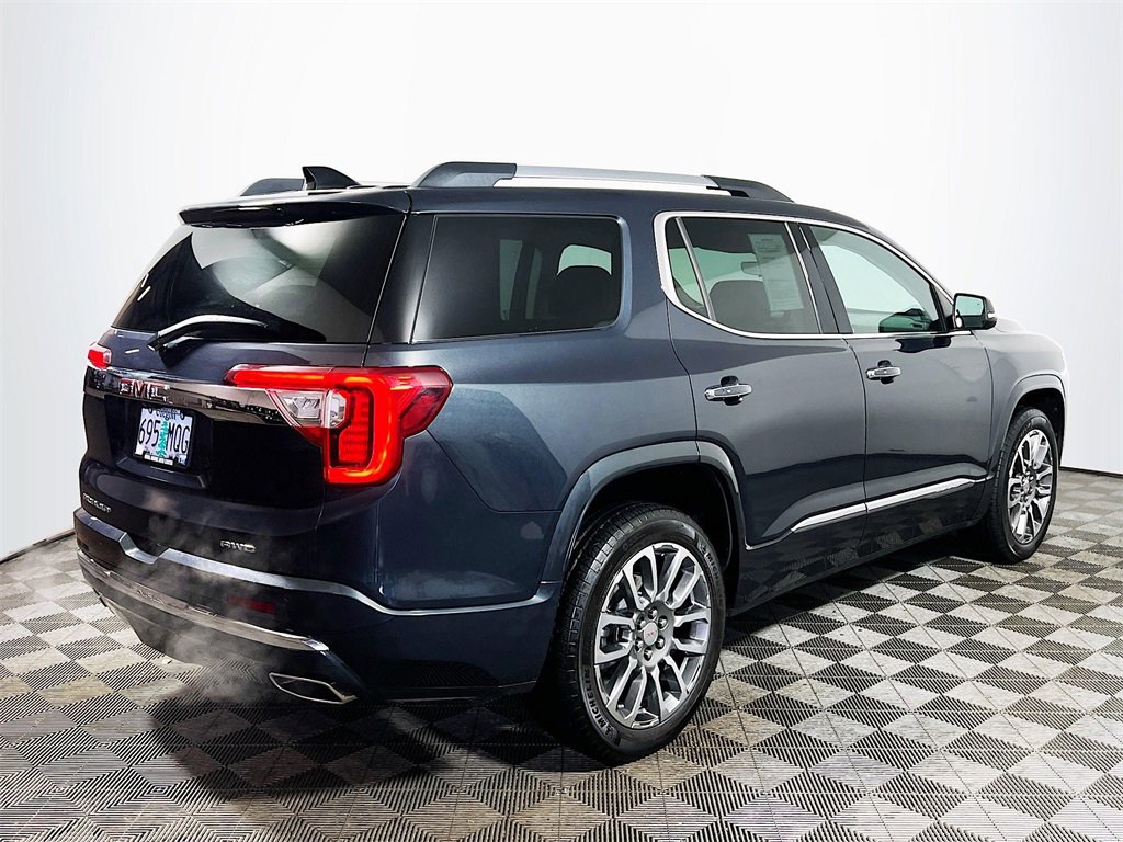 Used 2021 GMC Acadia Denali w/ Denali Ultimate Package image 8