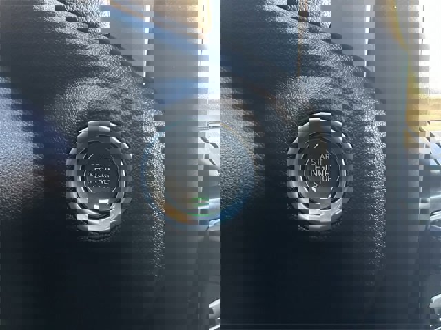 Used 2025 Chevrolet Silverado 2500 Custom w/ Custom Value Package image 24