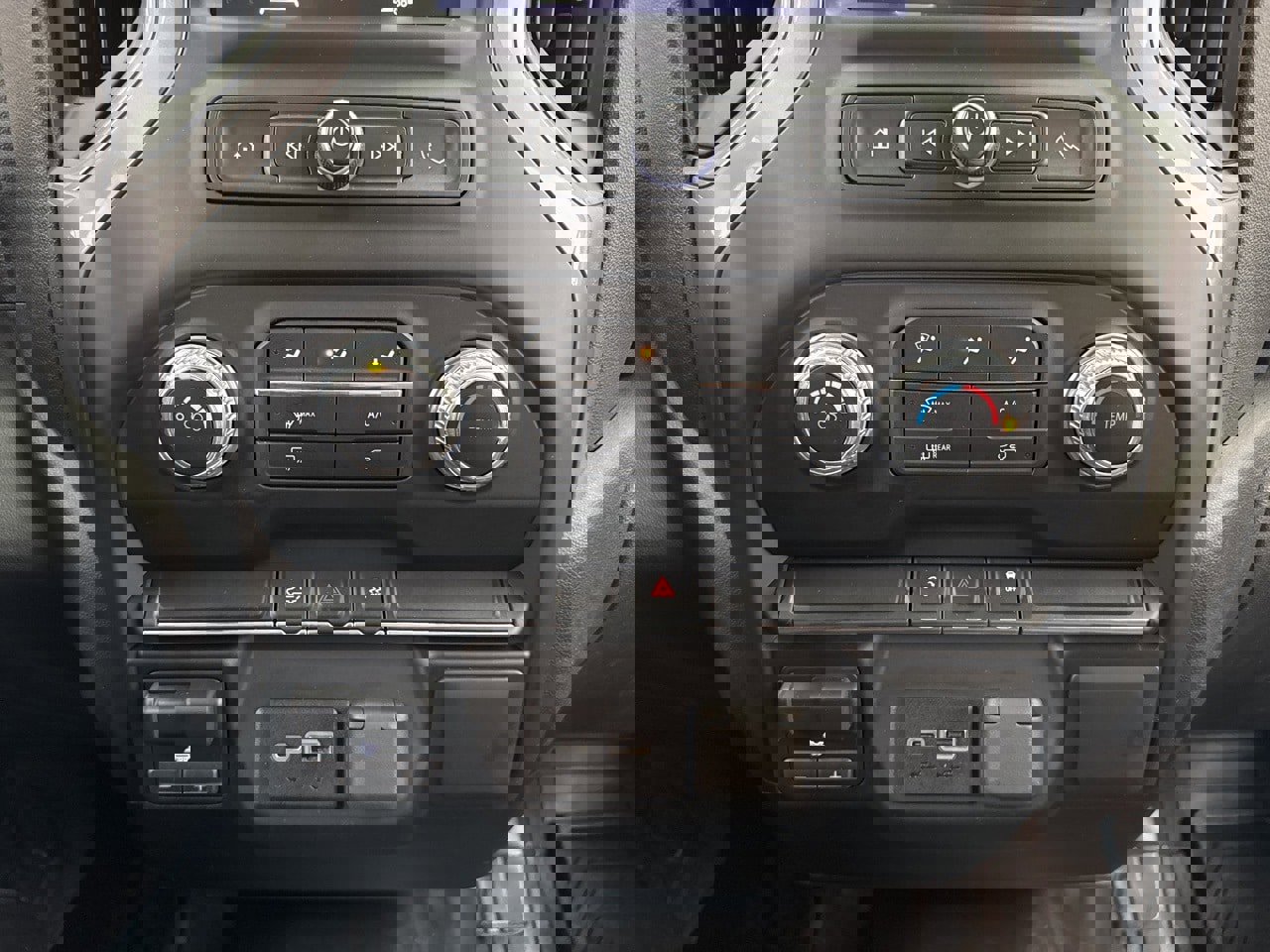 Used 2022 GMC Sierra 2500 Pro w/ Convenience Package image 26