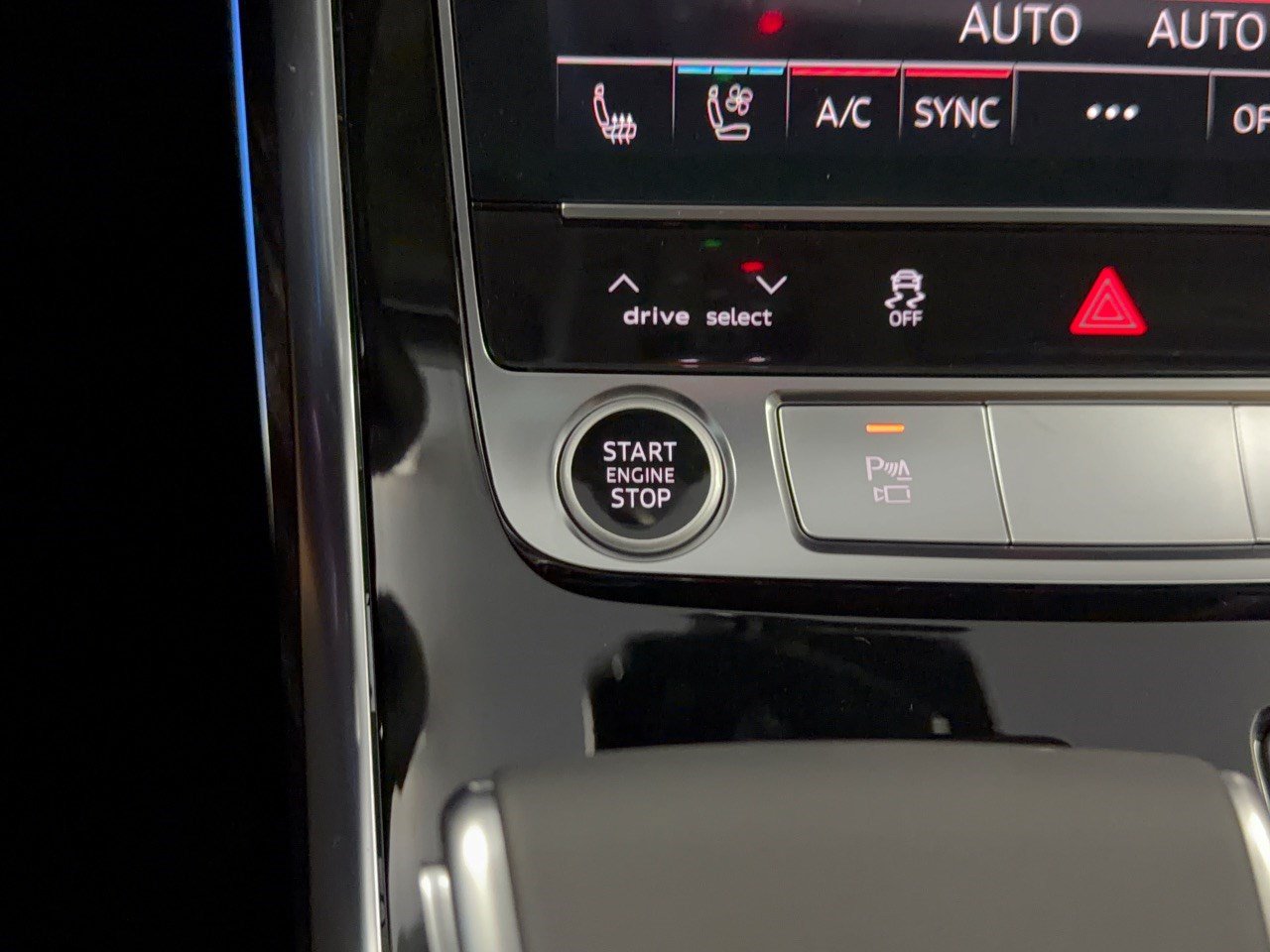 New 2027 Audi Q8 Premium Plus AWD/4WD image 20