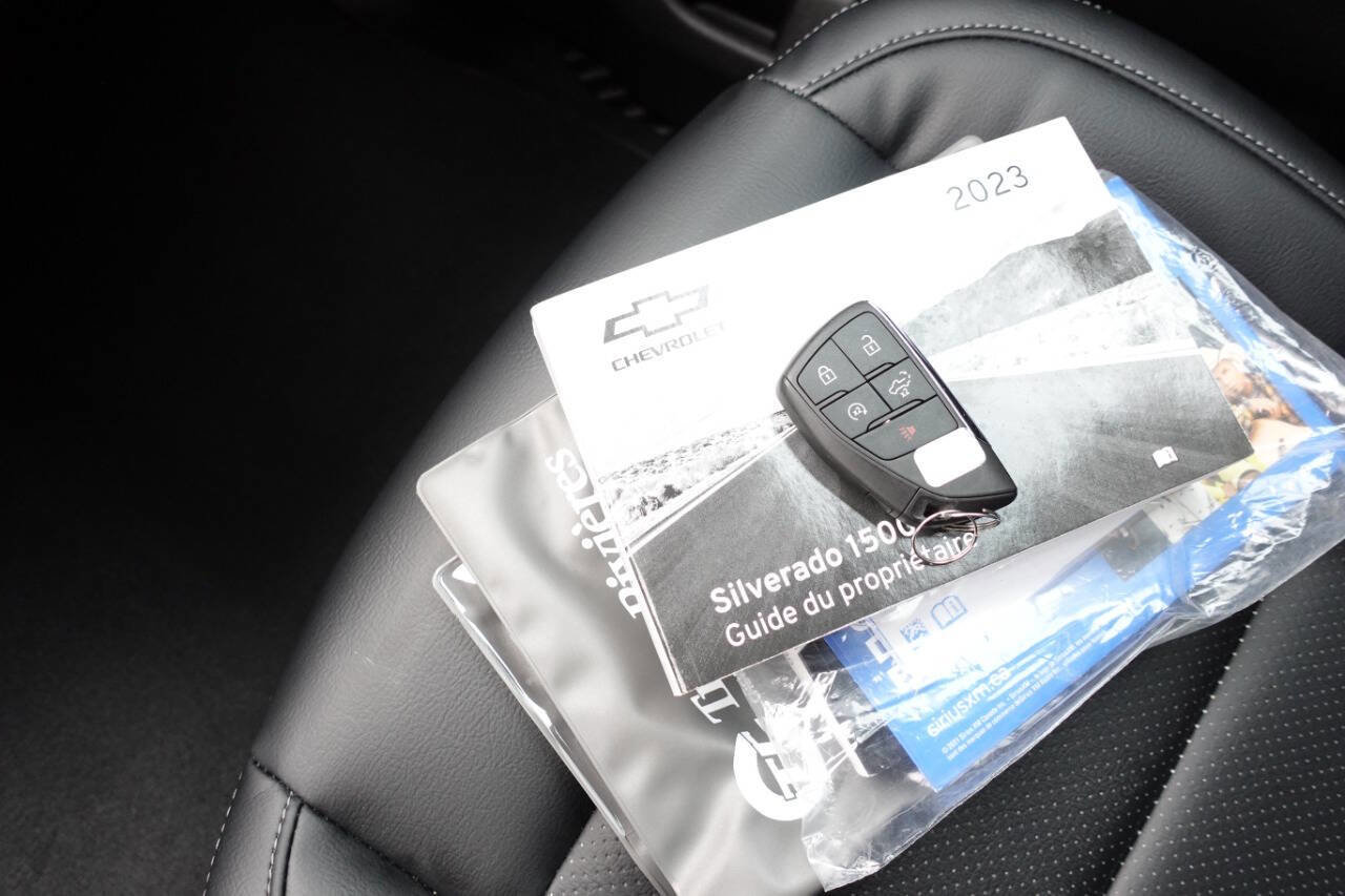 Used 2023 Chevrolet Silverado 1500 Custom image 36
