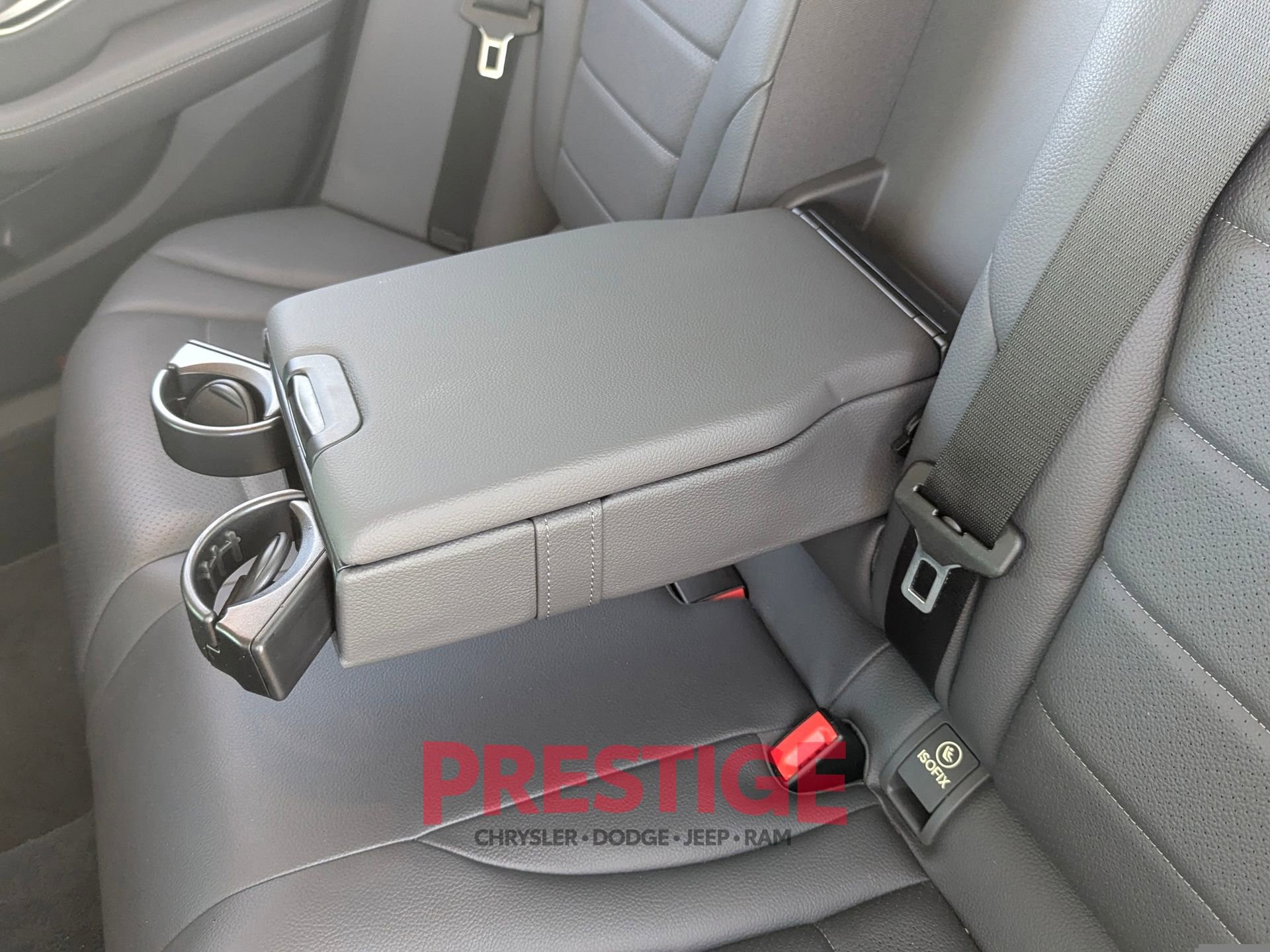 Used 2020 Mercedes-Benz C 300 Sedan image 34