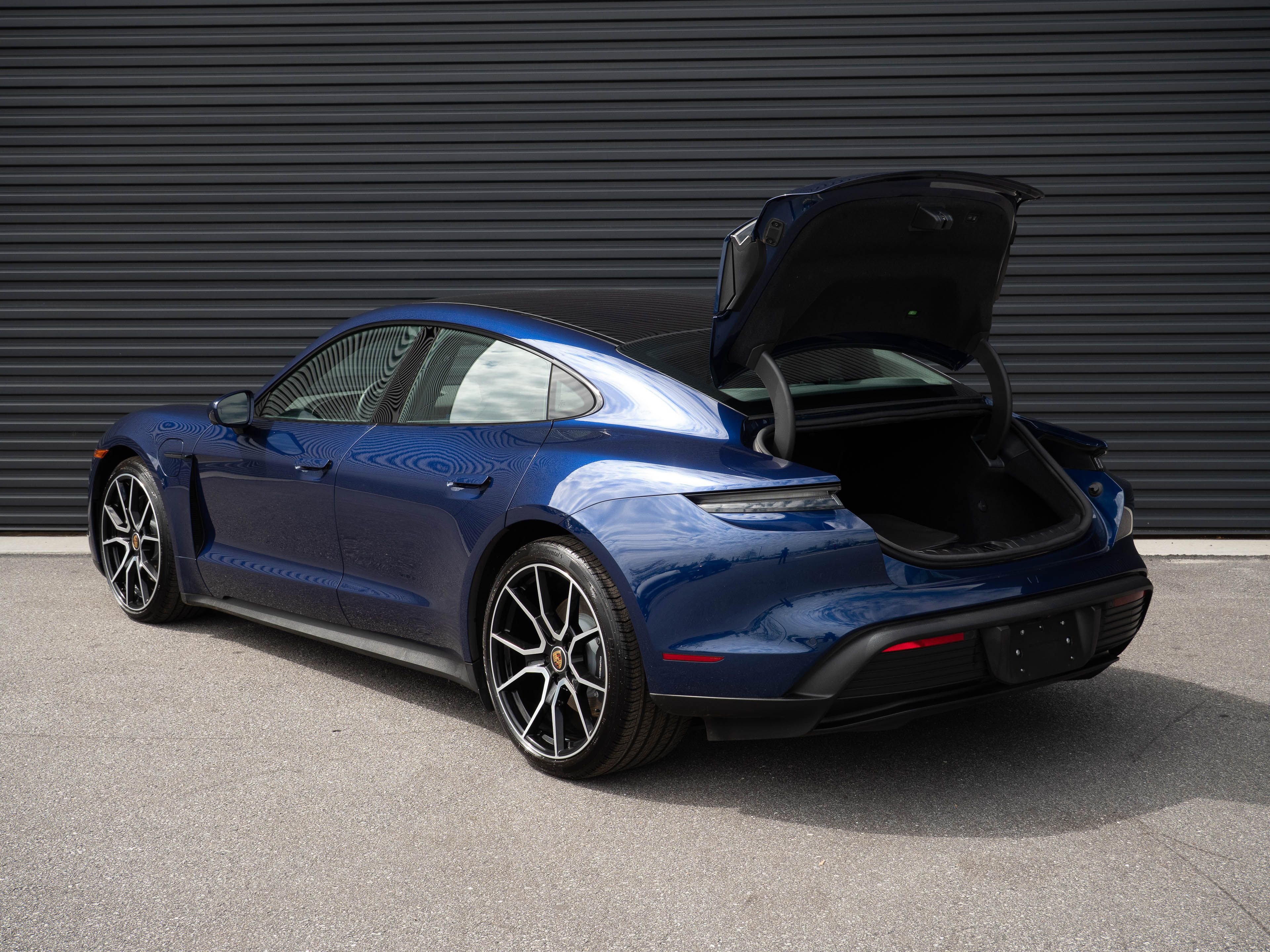 Certified 2023 Porsche Taycan RWD image 33