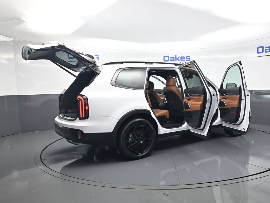 Certified 2025 Kia Telluride SX Prestige X-Line AWD/4WD image 58