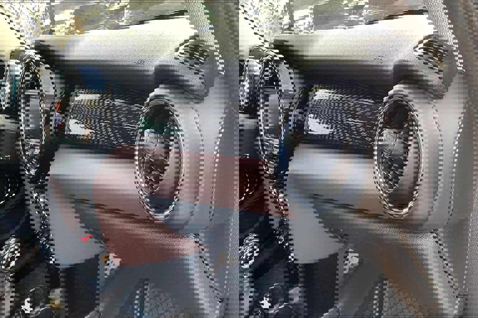 Used 2016 MINI Cooper S image 17