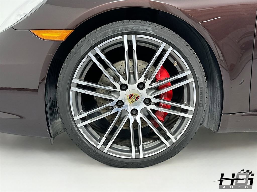 Used 2015 Porsche 911 Carrera S image 18