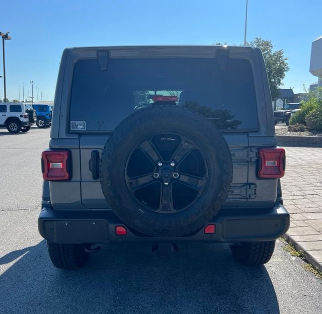 Certified 2021 Jeep Wrangler Unlimited Sahara AWD/4WD image 7