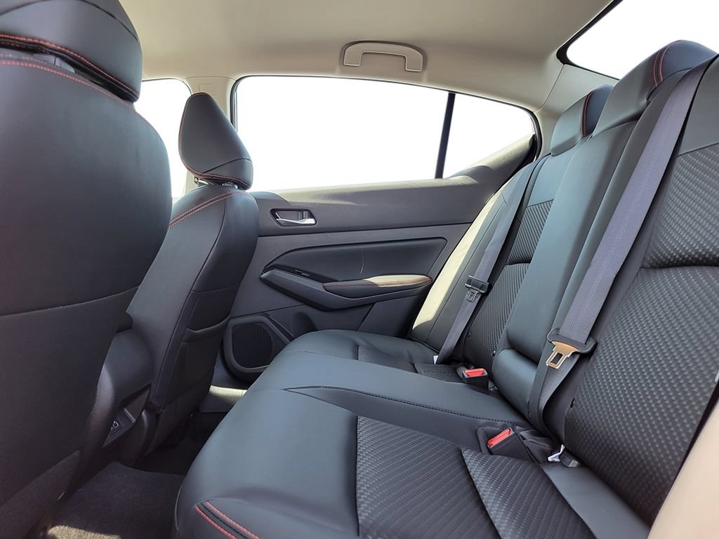 New 2026 Nissan Altima 2.5 SR FWD image 37