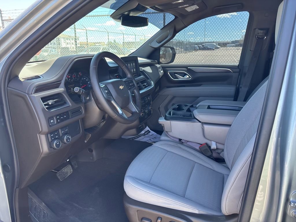 Used 2024 Chevrolet Tahoe LS AWD/4WD image 7