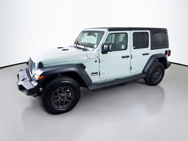 Used 2024 Jeep Wrangler Sport S image 3