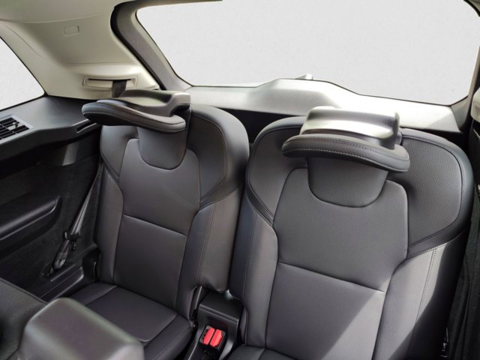 Used 2024 Volvo XC90 B6 Plus w/ Protection Package Premier image 19