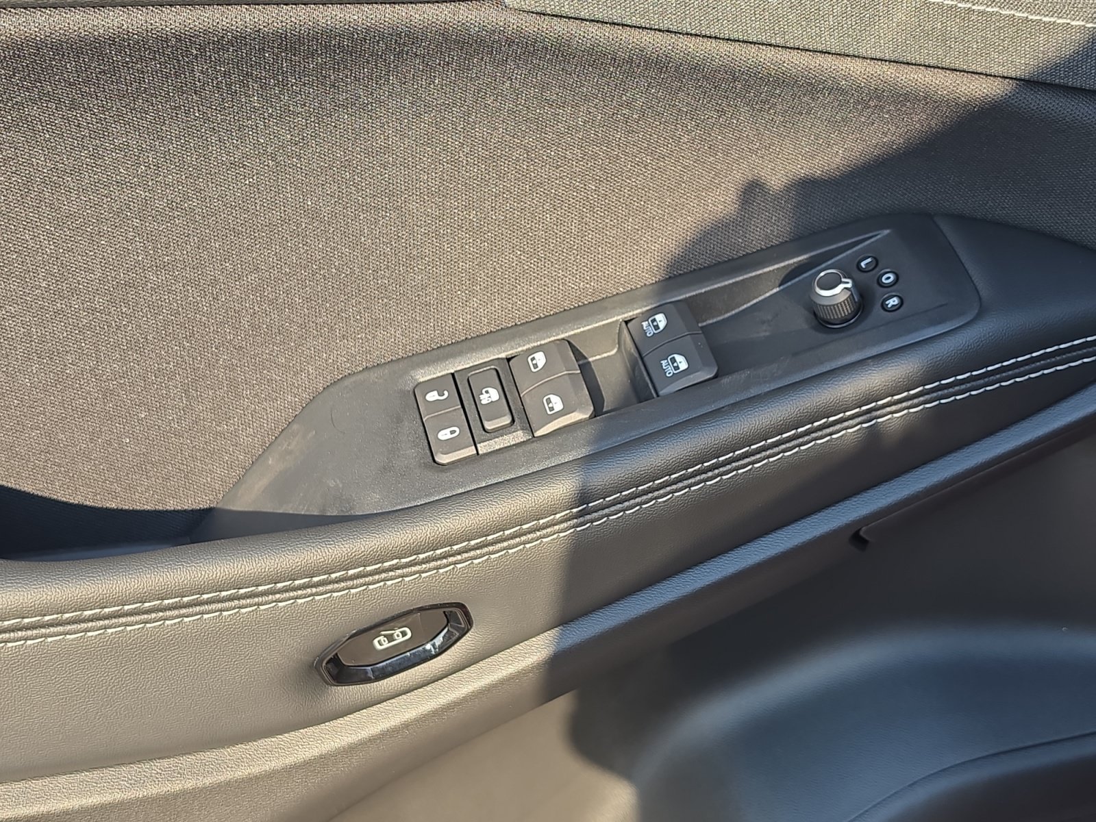 New 2026 Jeep Cherokee Laredo AWD/4WD image 16