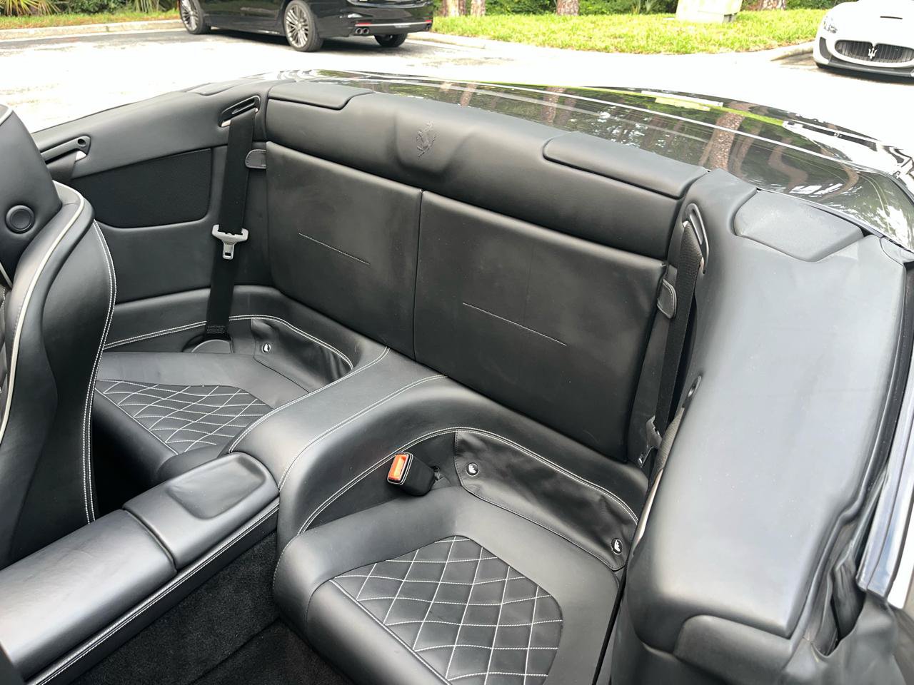 Used 2011 Ferrari California RWD image 37