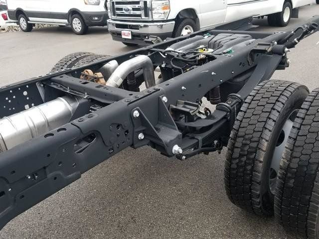 New 2026 Ford F550 2WD Regular Cab Super Duty w/ Snow Plow Prep Package image 14