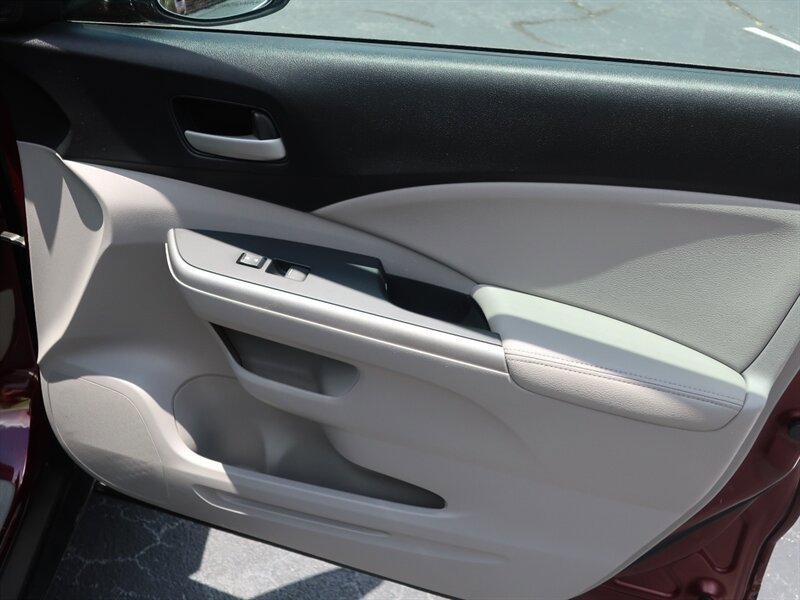 Used 2014 Honda CR-V EX-L image 12