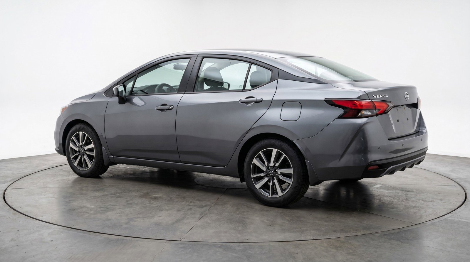 Used 2025 Nissan Versa SV FWD image 6