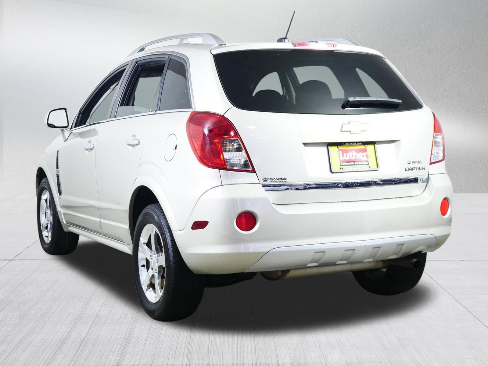 Used 2014 Chevrolet Captiva Sport LT FWD image 5