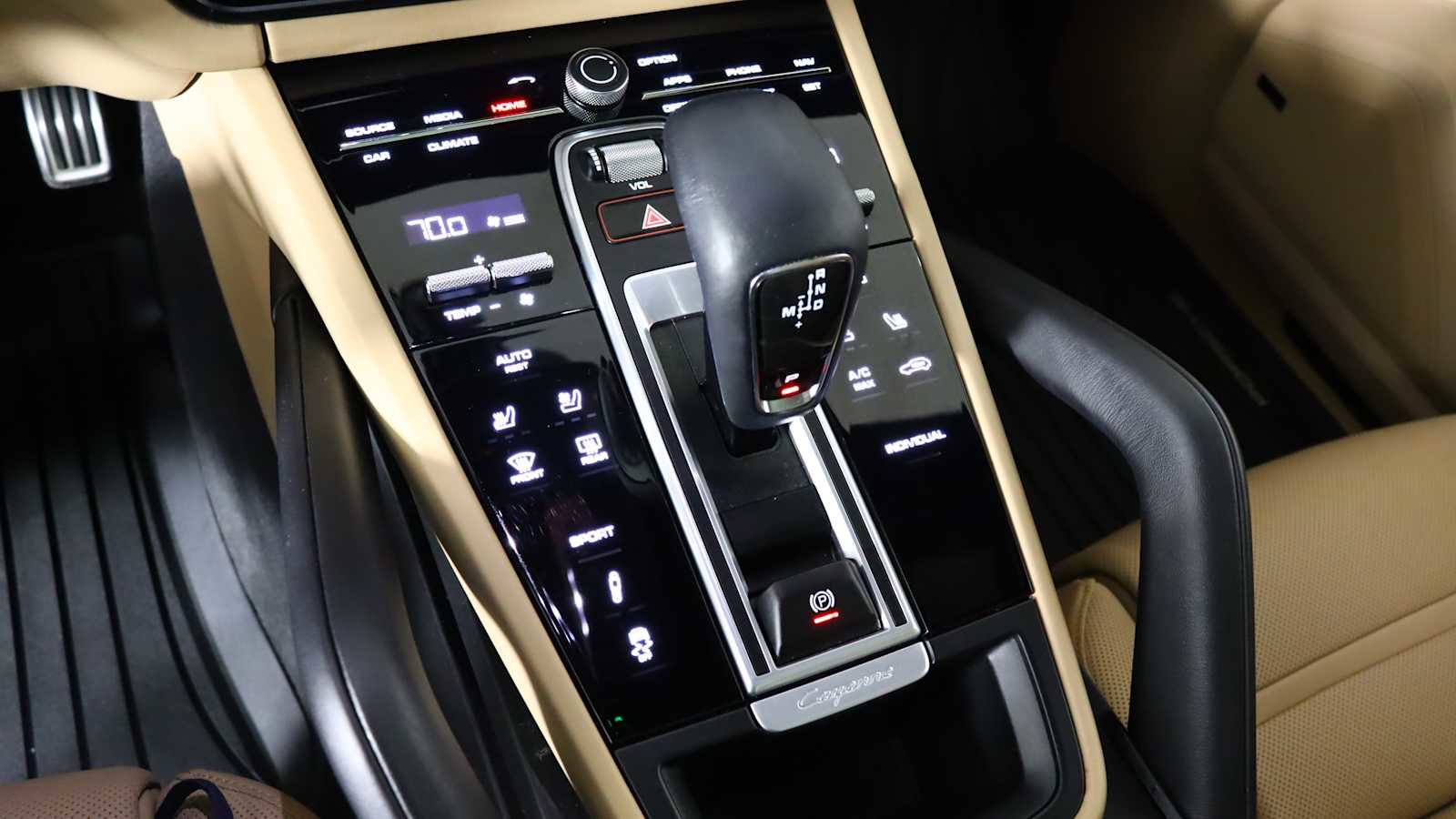 Used 2023 Porsche Cayenne GTS image 24