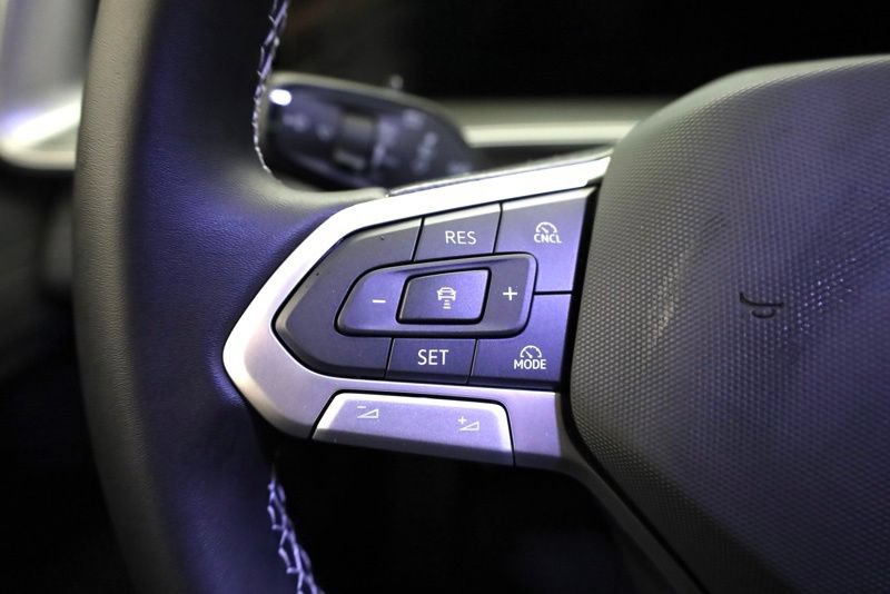 New 2026 Volkswagen Tiguan SE AWD/4WD image 23