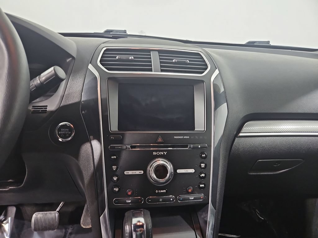 Used 2018 Ford Explorer Sport AWD/4WD image 19