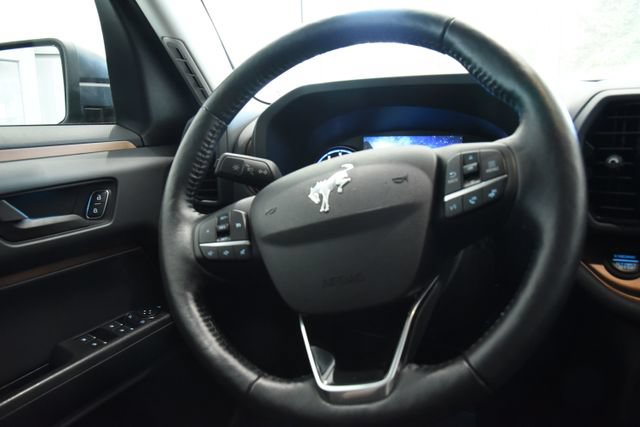 Used 2022 Ford Bronco Sport Outer Banks w/ Tech Package AWD/4WD image 13